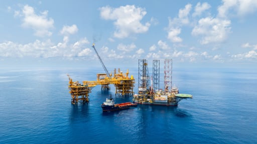  Petrovietnam&nbsp;đ&oacute;ng g&oacute;p quan trọng v&agrave;o ổn định kinh tế vĩ m&ocirc;, bảo đảm c&aacute;c c&acirc;n đối lớn của nền kinh tế
