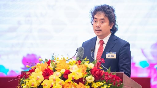 Ch&acirc;n dung t&acirc;n Ph&oacute; Gi&aacute;m đốc Đại học B&aacute;ch khoa H&agrave; Nội: Ph&oacute; gi&aacute;o sư sinh năm 1980, giữ nhiều vị tr&iacute; cao