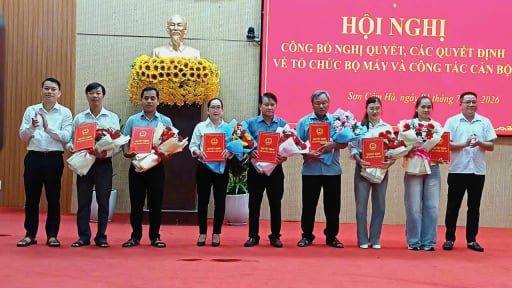 S&aacute;p nhập th&ocirc;n th&agrave;nh c&ocirc;ng ở Đ&agrave; Nẵng: 100% th&ocirc;n mới ở x&atilde; Sơn Cẩm H&agrave; c&oacute; &ldquo;đường d&acirc;y n&oacute;ng&rdquo;, c&oacute; logo nhận diện th&ocirc;n