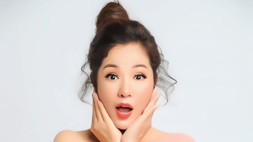Nữ danh h&agrave;i đổi đời sau một đ&ecirc;m nhờ Nghệ sĩ Nh&acirc;n d&acirc;n l&agrave; Gi&aacute;m đốc 