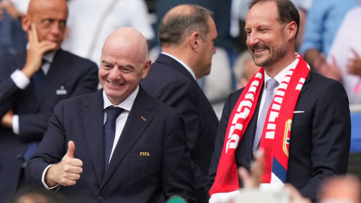 Chủ tịch FIFA Gianni Infantino để ngỏ khả năng World Cup 64 đội: 'Mọi quốc gia đều c&oacute; quyền mơ ước'