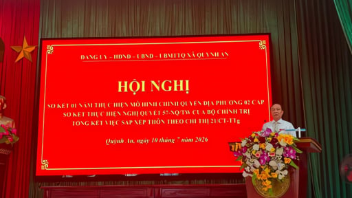 X&atilde; Quỳnh An, tỉnh Hưng Y&ecirc;n (địa phận Th&aacute;i B&igrave;nh cũ) gặp mặt, chia tay c&aacute;n bộ th&ocirc;n kh&ocirc;ng chuy&ecirc;n tr&aacute;ch nghỉ c&ocirc;ng t&aacute;c
