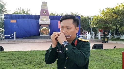 B&agrave;i dự thi 'Kể c&acirc;u chuyện Việt Nam': Nơi Quốc ca h&ograve;a c&ugrave;ng tiếng s&oacute;ng