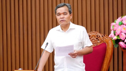 B&iacute; thư Quảng Ng&atilde;i sẽ trực tiếp đối thoại để gỡ kh&oacute; cho doanh nghiệp vừa v&agrave; nhỏ ở ph&iacute;a T&acirc;y