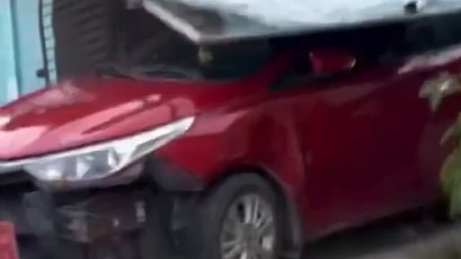 X&aacute;c minh clip người đ&agrave;n &ocirc;ng l&aacute;i &ocirc; t&ocirc; đ&acirc;m loạn xạ v&agrave;o nhiều xe m&aacute;y ở Nghệ An