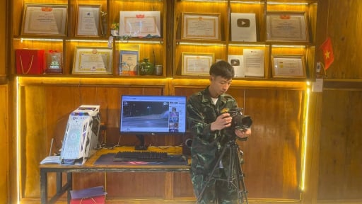 Ch&agrave;ng YouTuber ở x&atilde; v&ugrave;ng cao Sơn La kể chuyện n&ocirc;ng nghiệp xanh tr&ecirc;n nền tảng số m&agrave; thu trăm triệu/th&aacute;ng