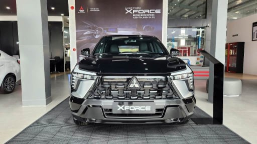 V&igrave; sao Mitsubishi Xforce giảm gi&aacute; kỷ lục, rẻ ngang Toyota Raize?