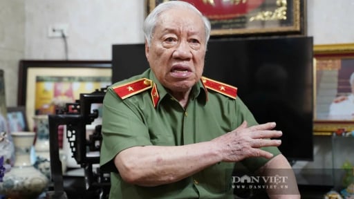 B&agrave;i dự thi 'Kể c&acirc;u chuyện Việt Nam': Vị Thiếu tướng 96 tuổi  v&agrave; h&agrave;nh tr&igrave;nh gieo mầm hiếu học