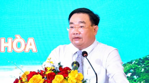 Ph&aacute;t hiện 346 vụ bẫy, bắt chim yến tr&aacute;i ph&eacute;p ở Kh&aacute;nh H&ograve;a v&agrave; triển khai nhiều giải ph&aacute;p quản l&yacute;, bảo vệ