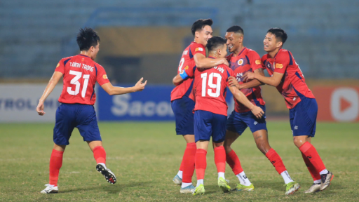 CLB CAHN nhận 'mưa' tiền thưởng khi vào chung kết ASEAN Club Championship
