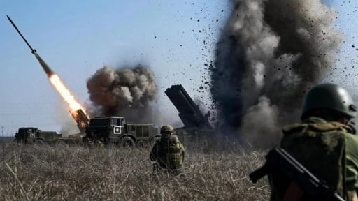 Ukraine tuyên bố Nga hứng tổn thất kinh hoàng lên tới gần 3 sư đoàn, chiến sự ở tiền tuyến tăng mạnh