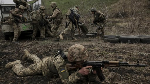 Sự thật sau chiến tuyến: Ukraine đang trên bờ vực sụp đổ, phương Tây thua cược đau đớn