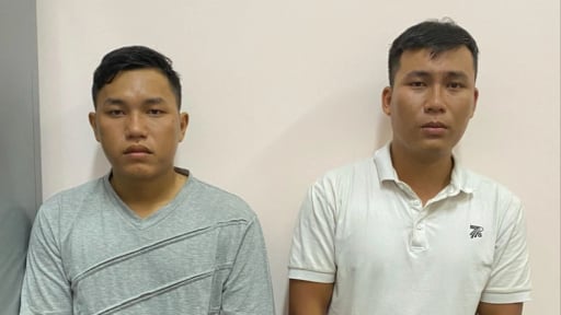 Anh em ruột đi cướp tiệm vàng ở Hóc Môn khai gì với công an?
