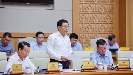 Tháng 5, nhiều việc 'chưa có tiền lệ': Bộ trưởng Tài chính đề xuất giải pháp đột phá