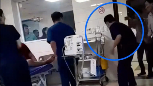 Phú Thọ: Người đàn ông đạp thẳng vào bụng bác sĩ đang cấp cứu cho con trai xin lỗi