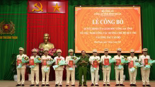 Nhiều lãnh đạo, chỉ huy Công an tỉnh Bình Thuận tình nguyện nghỉ hưu trước tuổi