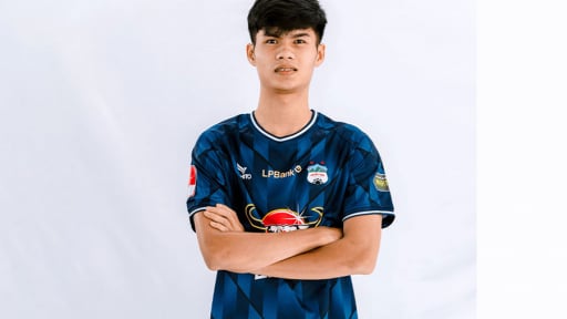 Sao trẻ HAGL: Mới 22 tuổi đã cao 1m88, là thành viên U23 Việt Nam