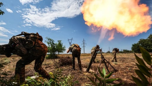 Ukraine đẩy mạnh phản công, làm chậm đà tiến của quân Nga trên chiến trường