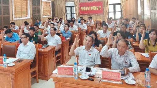 Lai Châu: HĐND huyện Mường Tè thông qua 3 Nghị quyết quan trọng
