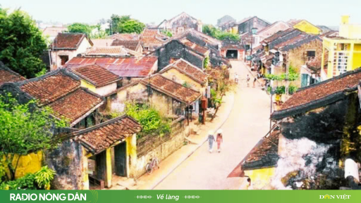 Làng cổ nhiều danh nhân, nhưng nổi tiếng nhất Việt Nam lại vì một phiên chợ