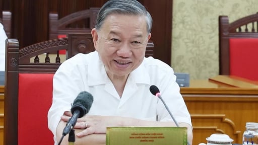Tổng Bí thư: Tăng cường công tác đấu tranh chống các quan điểm sai trái, thù địch, thông tin xấu độc liên quan sửa Hiến pháp