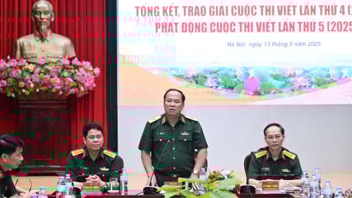 Lộ diện 30 tác phẩm xuất sắc nhất cuộc thi “Bảo vệ nền tảng tư tưởng của Đảng trong tình hình mới”