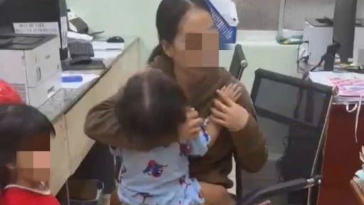 Xác minh thông tin bé gái hơn 2 tuổi gửi tại điểm giữ trẻ có vết bầm trên cơ thể