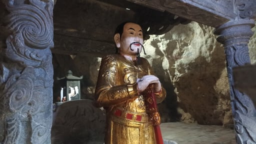 Một cái hang động đá vôi ở Ninh Bình đang lưu giữ 'báu vật' phát ra 4 âm thanh khác nhau