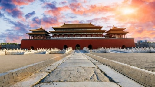 Sân gạch trong Tử Cấm Thành bị nứt vỡ hé lộ bí mật gây ngỡ ngàng gì?