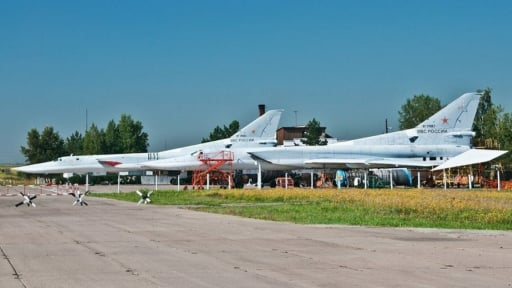 Nga triển khai hơn 40 oanh tạc cơ Tu-22M3 tới căn cứ Belaya khiến Ukraine 'ngồi trên đống lửa'