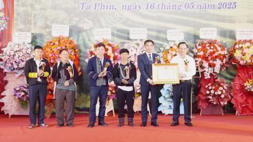 Sa Pa: Tả Phìn về đích nông thôn mới nâng cao