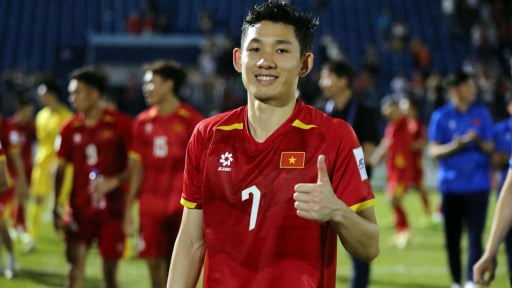Giám đốc thể thao Werder Bremen lên tiếng về khả năng chiêu mộ Nguyễn Hai Long 