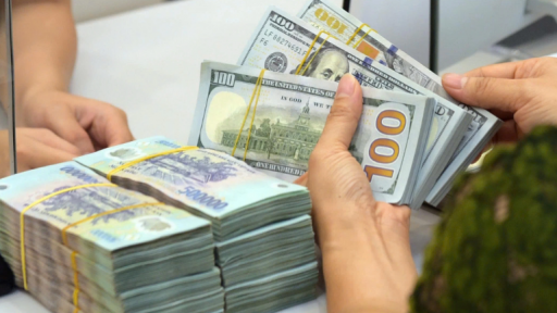 Giá USD hôm nay 18/5: Tiếp đà tăng nhẹ tuần thứ 4 liên tiếp, tỷ giá 'chợ đen' lao dốc