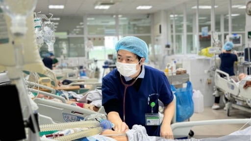 Bệnh viện chuẩn bị cơ sở, thiết bị, khu vực cách ly điều trị ra sao khi ca bệnh Covid-19 tăng?