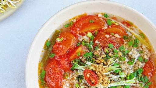 Không cần hầm xương, chỉ với 2 nguyên liệu đơn giản này vẫn nấu được món bún tuyệt ngon