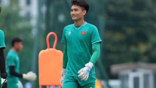 Thủ môn U22 Việt Nam: Mới 19 tuổi đã cao 1m85, khoác áo Hà Nội FC