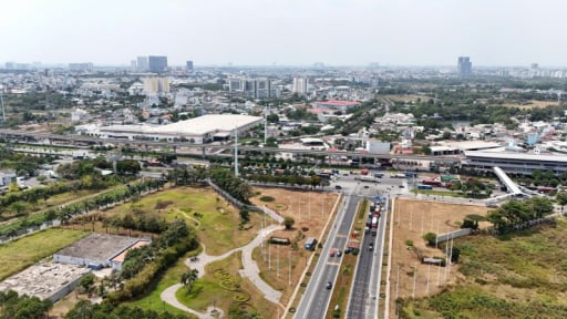 Ở Sài Gòn xưa có một nơi gọi là vùng Bưng 6 xã, vậy vùng hoang bạt ngạt lau sậy ấy giờ ở đâu?