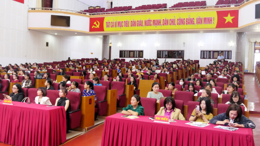 Lai Châu: Hơn 400 hội viên phụ nữ học cách bán hàng online