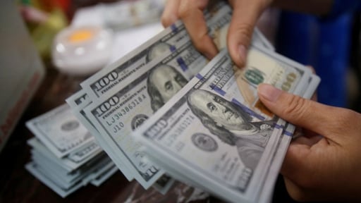 Giá USD hôm nay 26/5: Tiếp tục lao dốc