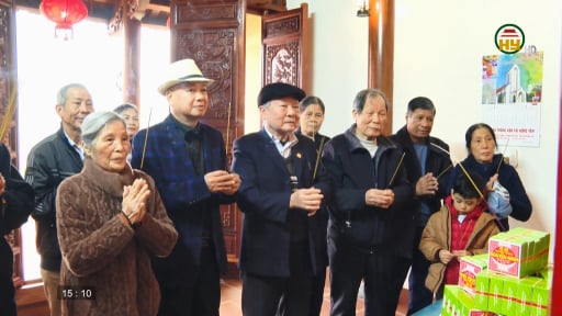Gia tộc nổi danh đất Hưng Yên, ông tổ là trùm chèo thế kỷ 20, cháu chắt là những Nghệ sĩ Nhân dân tên tuổi