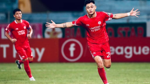 Tin sáng (26/5): HLV Kim Sang-sik có quyết định bất ngờ với Nguyễn Đức Chiến 1m84?
