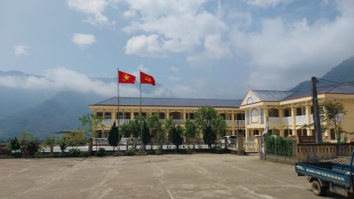Lào Cai: Chuyển giao các đơn vị sự nghiệp về các sở, ngành và UBND cấp xã mới quản lý đi vào hoạt động ngay từ 1/7/2025