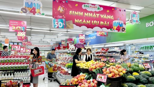 Công ty vận hành chuỗi siêu thị BRGMart nhận giấy khen trong phong trào 'Toàn dân Bảo vệ An ninh Tổ quốc năm 2024'