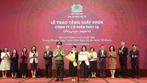Công ty Cổ phần Thủy Tạ nhận giấy khen trong phong trào “Toàn dân Bảo vệ An ninh Tổ quốc năm 2024”