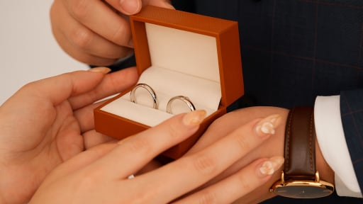 Kết hôn muộn ở người trẻ: Đôi điều suy ngẫm về hệ lụy và giải pháp cấp bách
