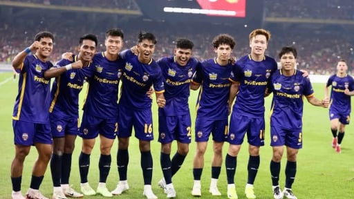 Để thua ASEAN All-Stars, M.U bị CĐV Đông Nam Á châm biếm