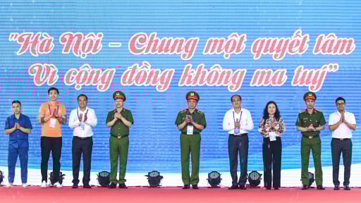 'Em từng lạc lối, nhưng giờ thấy mình đang sống lại' - hành trình làm lại cuộc đời của những người lầm lỡ