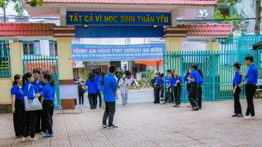 Kỳ thi tuyển sinh lớp 10 Đắk Lắk năm học 2025–2026 sẽ có số lượng thí sinh 'khủng' nhất từ trước đến nay