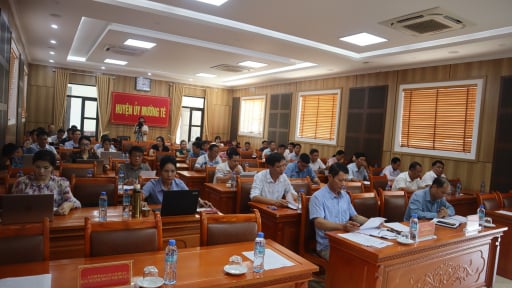 Lai Châu: Mường Tè bàn giải pháp tháo gỡ khó khăn trong thực hiện  xóa nhà tạm, nhà dột nát