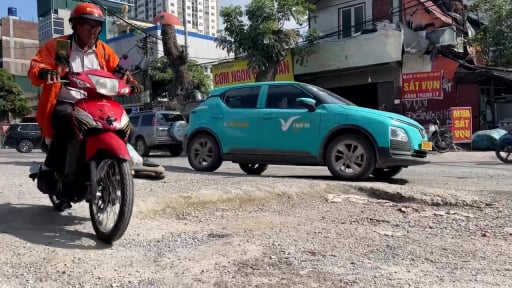 Tuyến đường 600 tỷ chậm tiến độ hơn 5 năm trở thành nơi “off road” của các phương tiện giao thông